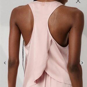 Lunya Washable Silk Tulip Top Sleep Set